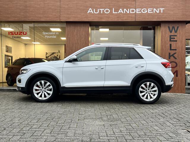 Volkswagen T-Roc 1.5 TSI Sport | Apple/ android carplay | Climate control | Automaat | Cuise contol