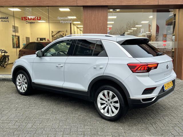 Volkswagen T-Roc 1.5 TSI Sport | Apple/ android carplay | Climate control | Automaat | Cuise contol