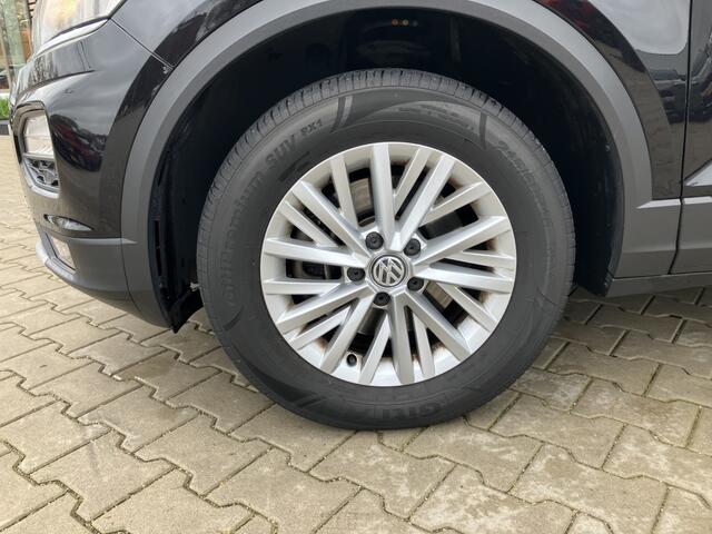 Volkswagen T-Roc 1.5 TSI (150pk) Style | Trekhaak | Camera | PDC v/a | Adap crui