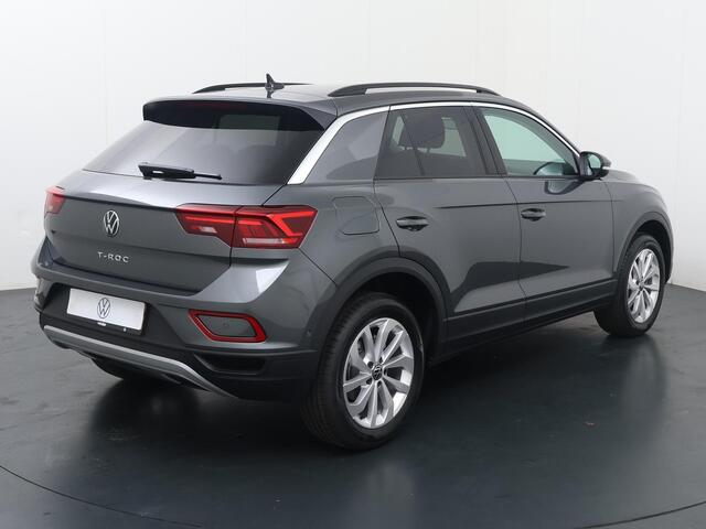 Volkswagen T-Roc 1.5 TSI Life Edition | 150 PK | Automaat | Multifunctioneel stuurwiel | Cruisecontrol | Achteruitrij camera |