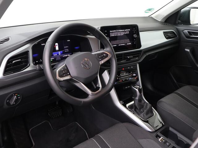 Volkswagen T-Roc 1.5 TSI Life Edition | 150 PK | Automaat | Multifunctioneel stuurwiel | Cruisecontrol | Achteruitrij camera |