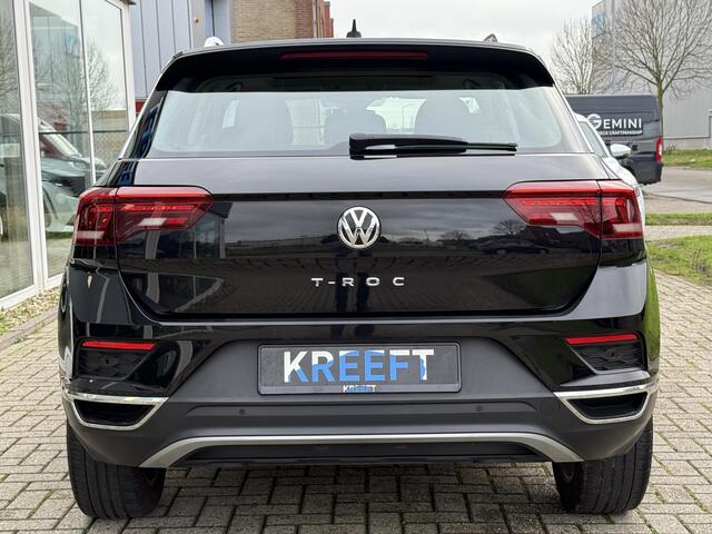 Volkswagen T-Roc 1.5 TSI Sport Panoramadak | Stuur/stoelverwarming|