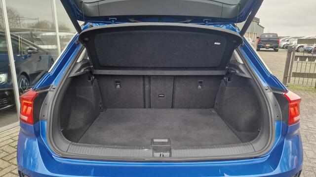 Volkswagen T-Roc 1.0 TSI Style, Stoelverwarming, NL Auto!