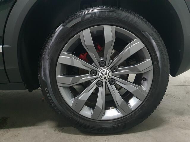 Volkswagen T-Roc 1.5 TSI Sport CARPLAY/LED/ACRUISE/CLIMA