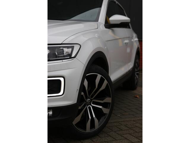 Volkswagen T-Roc 2.0 TSI 4Motion Sport Automaat | camera | digital dash |
