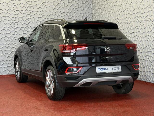 Volkswagen T-Roc 1.5 TSI 150PK EVO ADAP.CRUISE LED VIR.COCKPIT STOEL/.VERW. CAMERA TREKHAAK LMV 03.2025 HALF LEDER DODE.HOEK.DET "Volkswagen rijden begint bij Topautos.nl - 75 topmodellen direct op voorraad!"