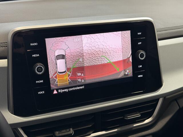 Volkswagen T-Roc 1.5 TSI 150PK EVO ADAP.CRUISE LED VIR.COCKPIT STOEL/.VERW. CAMERA TREKHAAK LMV 03.2025 HALF LEDER DODE.HOEK.DET "Volkswagen rijden begint bij Topautos.nl - 75 topmodellen direct op voorraad!"