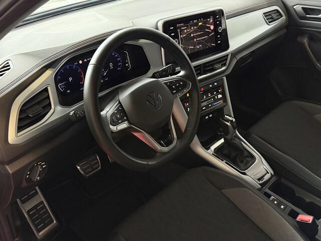 Volkswagen T-Roc 1.5 TSI 150PK EVO ADAP.CRUISE LED VIR.COCKPIT STOEL/.VERW. CAMERA TREKHAAK LMV 03.2025 HALF LEDER DODE.HOEK.DET "Volkswagen rijden begint bij Topautos.nl - 75 topmodellen direct op voorraad!"