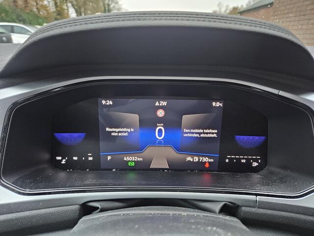 Volkswagen T-Roc 1.5 TSI Life Business