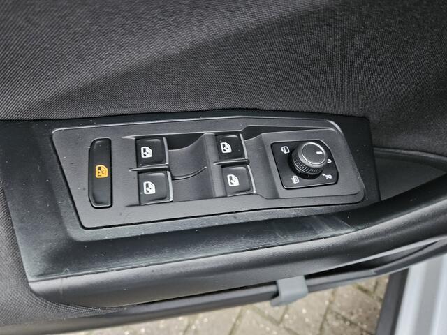 Volkswagen T-Roc 1.5 TSI Style Business