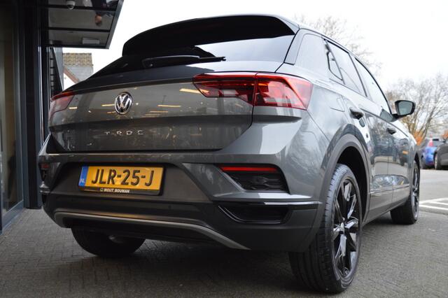 Volkswagen T-Roc 1.5 TSI Sport DSG Led Navi Acc Afn.trekh Pdc