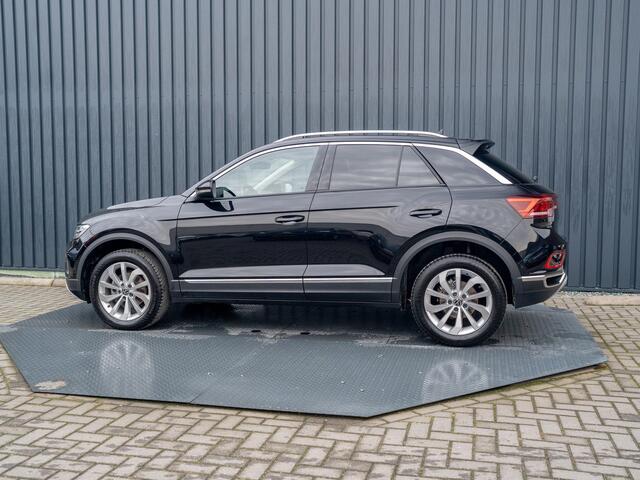 Volkswagen T-Roc 1.5 TSI Life Edition | IQ Light | Navi | Stoelverw. | Trekhaak afnb. | Prijs Rijklaar!!