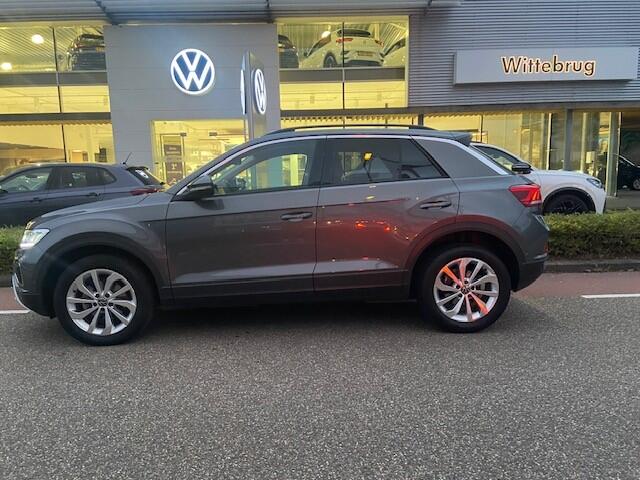 Volkswagen T-Roc 1.5 TSI Life Business / Carplay / Navi / Camera