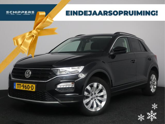 Volkswagen T-Roc 1.5 TSI Sport | Trekhaak | Stoel verwarmd | Stuur verwarmd |
