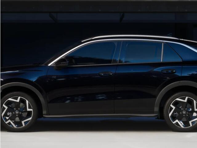 Volkswagen T-Roc R-Line First Edition 1.5 eTSI 150 PK 7 versn. DSG · Assistance Pakket · Black Style Pakket · Multimedia Pakket · Tech Pakket Plus