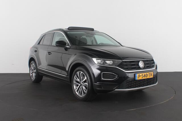Volkswagen T-Roc 1.0 TSI Style Panorama.schuif/Camera/Adapt.cruise/18 inch...