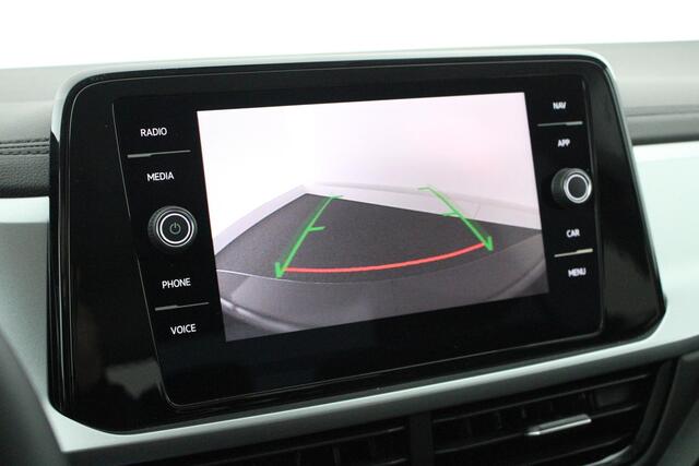 Volkswagen T-Roc 1.5 TSI 150pk DSG Life Edition Stoelverwarming Camera Keyless Led Navigatie