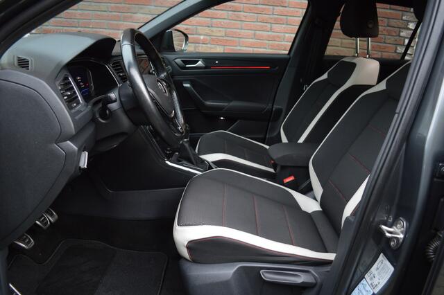 Volkswagen T-Roc 1.5 TSI Sport Led Navi Virtual Acc CarPlay Pdc