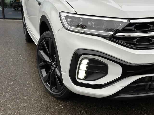 Volkswagen T-Roc 1.5 TSI R-Line | Black style | Panoramadak | 19 inch | Camera | Keyless | Dode hoek | Rijklaar incl. garantie