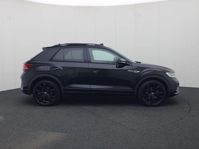 Volkswagen T-Roc 1.5 TSI 150pk DSG R-line Business · Panoramadak · Trekhaak · Camera · BEATS Audio · Apple/Android Car Play · Stoelverwarming · Elektrische kofferbakklep · Dodehoeksensor · Keyless · Massage ·