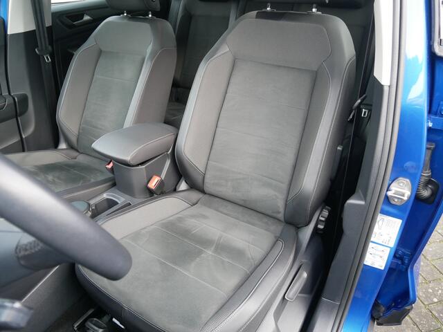 Volkswagen T-Roc 1.0 TSI Life Business Two Tone, Vol opties