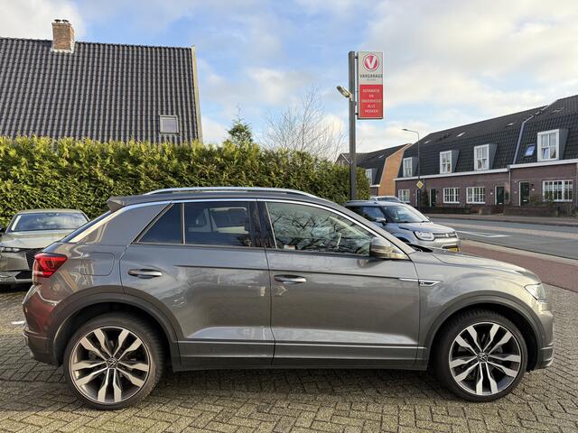 Volkswagen T-Roc 1.5 TSi Sport R-Line Aut., Pano | Camera | Navi & CarPlay