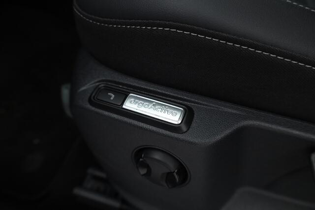 Volkswagen T-Roc 1.5 TSI R-Line DSG | IQ. Light | Afn. Trekhaak | Adapt. Cruise | Camera | Massage | Stoelverw. | CarPlay