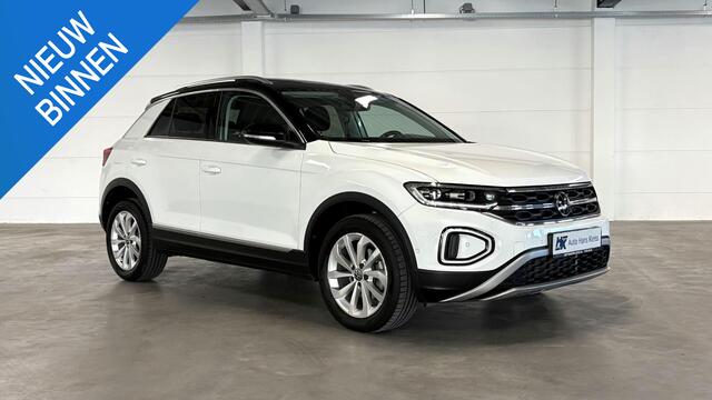 Volkswagen T-Roc 1.5 TSI Life Business | Pano dak | Key Less| Virtual cockpit