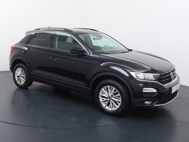 Volkswagen T-Roc 1.0 TSI Style | 110 PK | Climate control | Achteruitrijcamera | Apple Carplay/Android Auto |