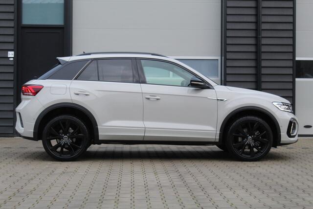 Volkswagen T-Roc 1.5 TSI R-Line Black Edition | Panoramadak | Fabrieksgarantie