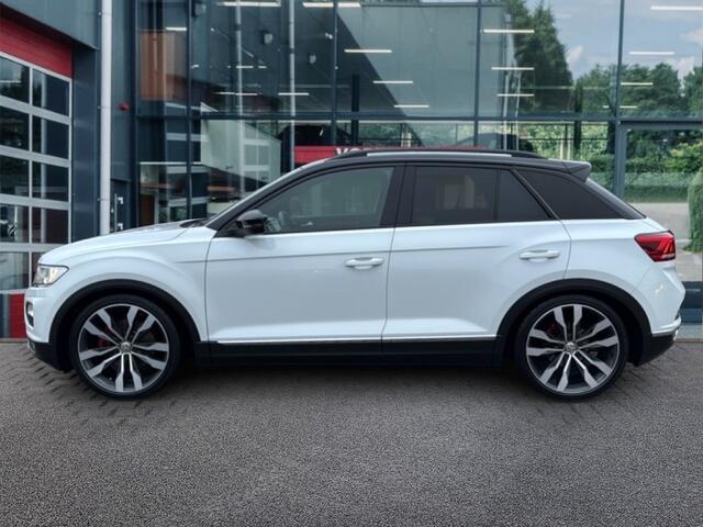 Volkswagen T-Roc 1.5 TSI SPORT PANO/CAMERA/ACC/STOELVERW./NAVI