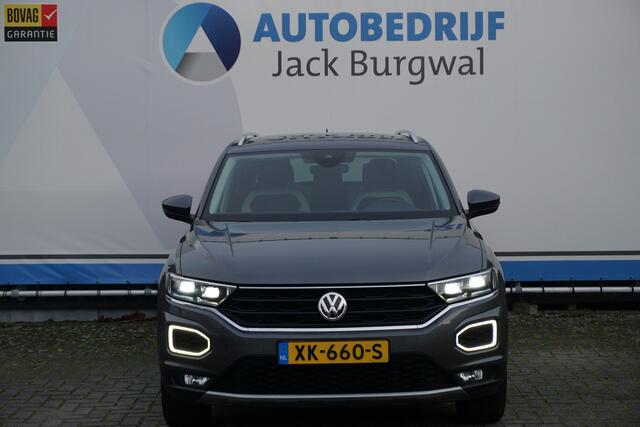 Volkswagen T-Roc 1.5 TSI Sport Trekhaak | Digital dashboard | PDC *All in prijs*