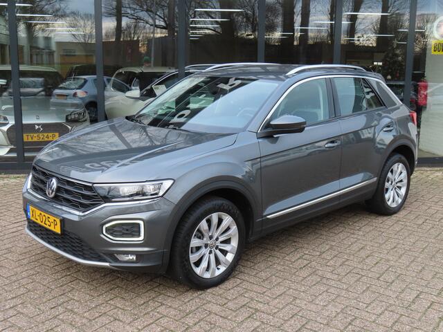 Volkswagen T-Roc 1.5 TSI Sport*LED*ACC*Apple Carplay*