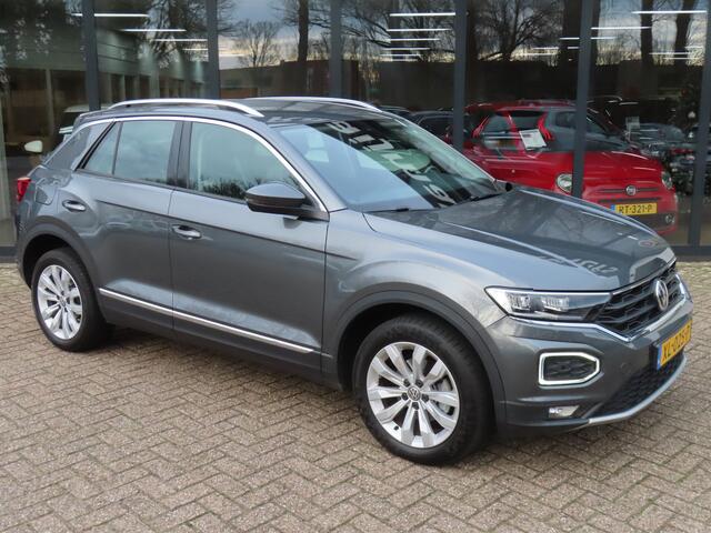Volkswagen T-Roc 1.5 TSI Sport*LED*ACC*Apple Carplay*