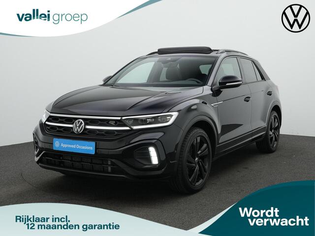 Volkswagen T-Roc 1.5 TSI 150 pk DSG R-Line | Panoramadak | Trekhaak | IQ Light | Stuur-/stoelverwarming | Achteruitrijcamera | Navigatie