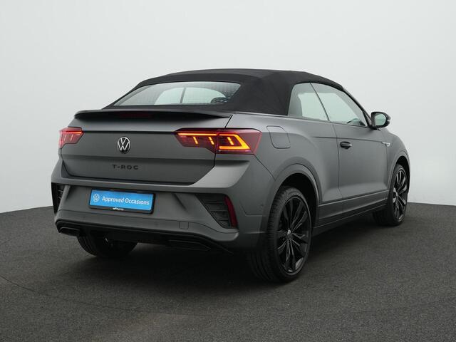 Volkswagen T-Roc Cabriolet 1.5 TSI 150 pk DSG R-Line Edition Grey | Trekhaak | Leder | Navigatie Discover Pro | Beats | Adaptief onderstel | IQ Light | Stuur-/stoelverwarming