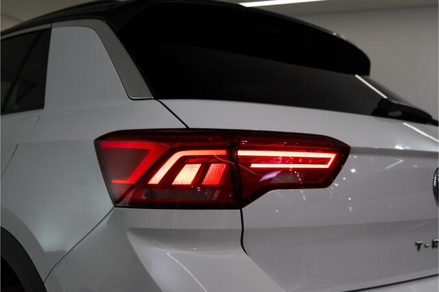Volkswagen T-Roc 1.0 TSI Business R-Line 116PK | Pano | LED | Carplay | Virtual |