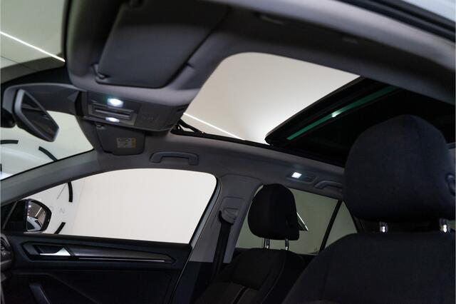 Volkswagen T-Roc 1.0 TSI Business R-Line 116PK | Pano | LED | Carplay | Virtual |