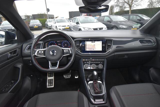 Volkswagen T-Roc 1.5 TSI Sport Business R , A UITRIJ CAM , LMV18 , PANO DAK , LED KOPL , CLIMATR ,