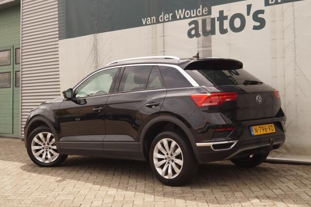 Volkswagen T-Roc 1.5 TSI 150pk DSG Style -NAVI-ECC-CAM-PDC-