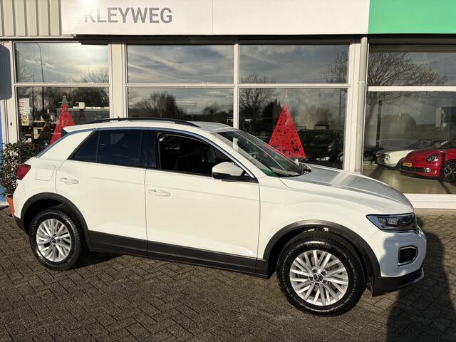 Volkswagen T-Roc 1.0 TSI Style, Carplay, Camera, Led Koplampen