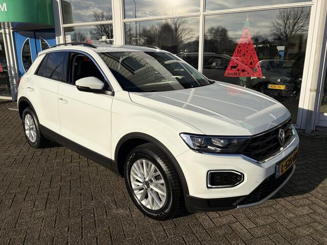 Volkswagen T-Roc 1.0 TSI Style, Carplay, Camera, Led Koplampen