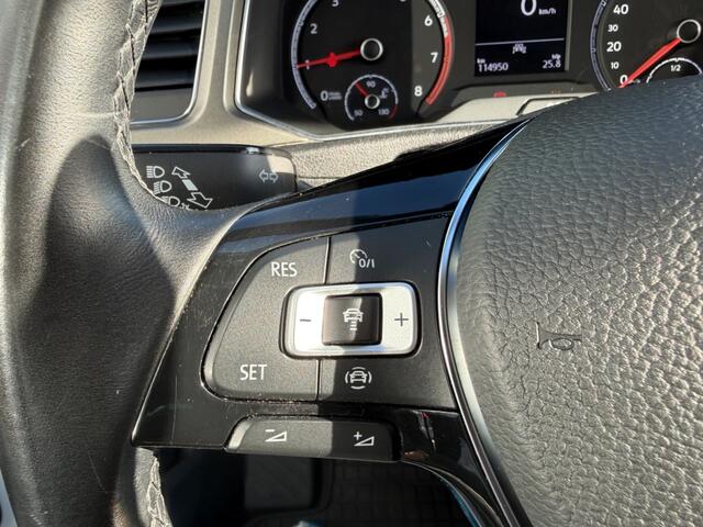 Volkswagen T-Roc 1.0 TSI Style, Carplay, Camera, Led Koplampen