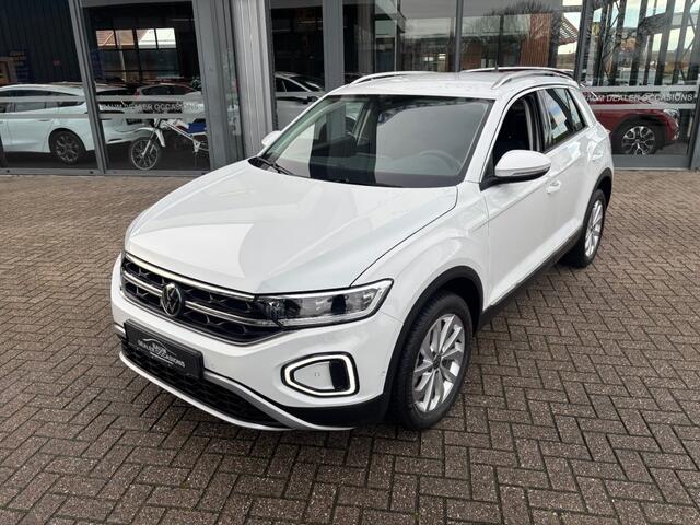 Volkswagen T-Roc 1.0 TSI LIFE EDITION AIRCO LMV PDC CARPLAY STOELVW ALCANTARA