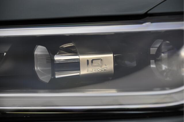 Volkswagen T-Roc 1.5 TSI DSG Life ACC LED NAVI DAB