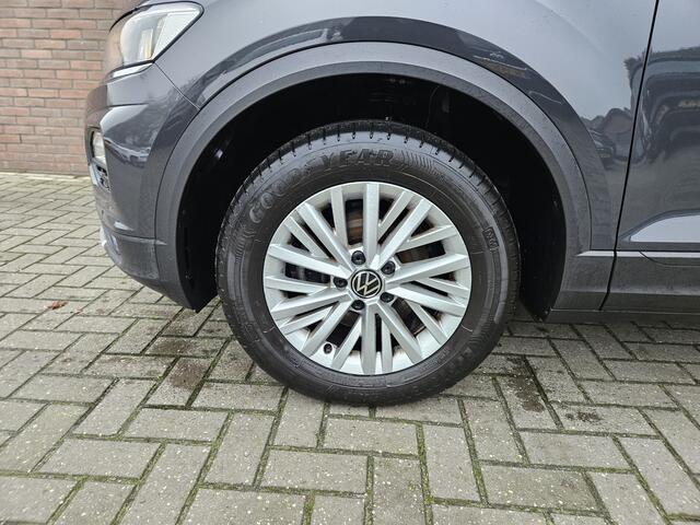 Volkswagen T-Roc 1.5 TSI Style Business