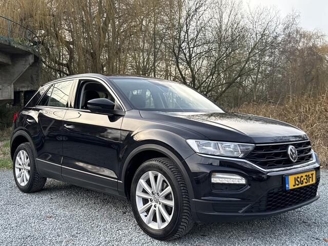 Volkswagen T-Roc TSI 150PK DSG STYLE CARPLAY/ACC/PDC