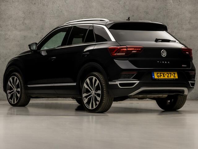 Volkswagen T-Roc 2.0 TSI 4Motion Sport 191Pk Automaat (PANORAMADAK, VIRTUAL COCKPIT, APPLE CARPLAY, BEATS AUDIO, STUUR/STOELVERWARMING, SPORTSTOELEN, ADAPTIVE CRUISE, LED KOPLAMPEN, CAMERA, NIEUWSTAAT)