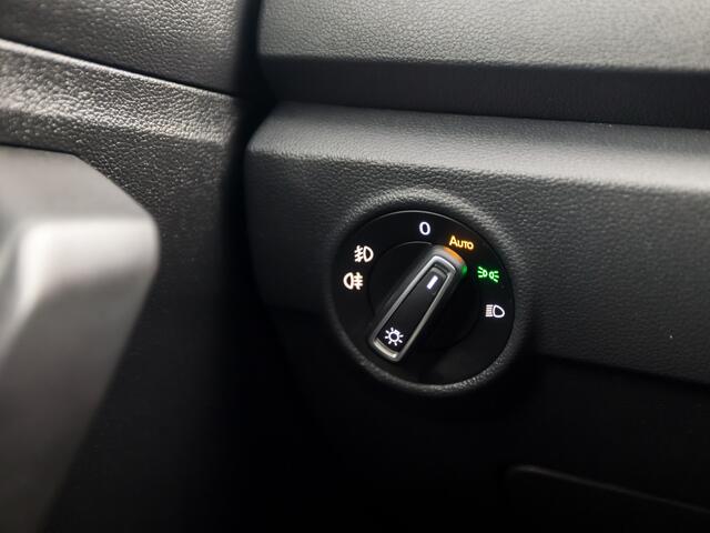 Volkswagen T-Roc 2.0 TSI 4Motion Sport 191Pk Automaat (PANORAMADAK, VIRTUAL COCKPIT, APPLE CARPLAY, BEATS AUDIO, STUUR/STOELVERWARMING, SPORTSTOELEN, ADAPTIVE CRUISE, LED KOPLAMPEN, CAMERA, NIEUWSTAAT)