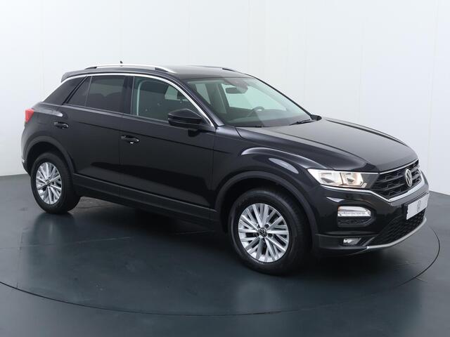 Volkswagen T-Roc 1.0 TSI Style | 110 PK | Climate control | Parkeersensoren | Adaptive cruise control |